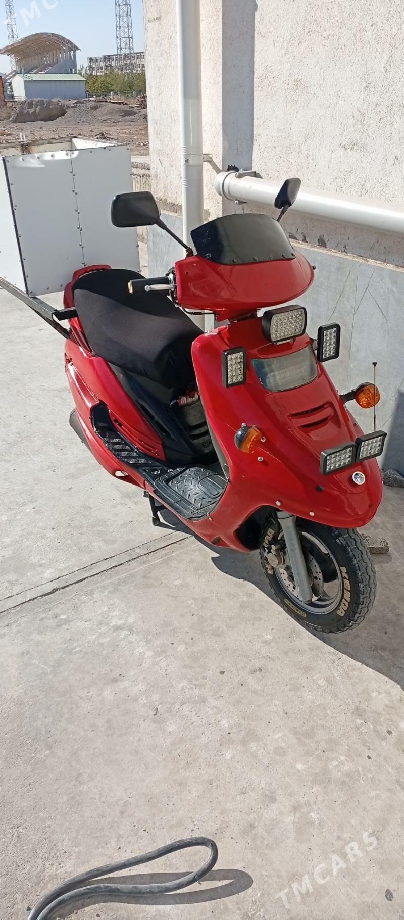 Yamaha Artistic 2025 - 9 000 TMT - Baýramaly - img 1