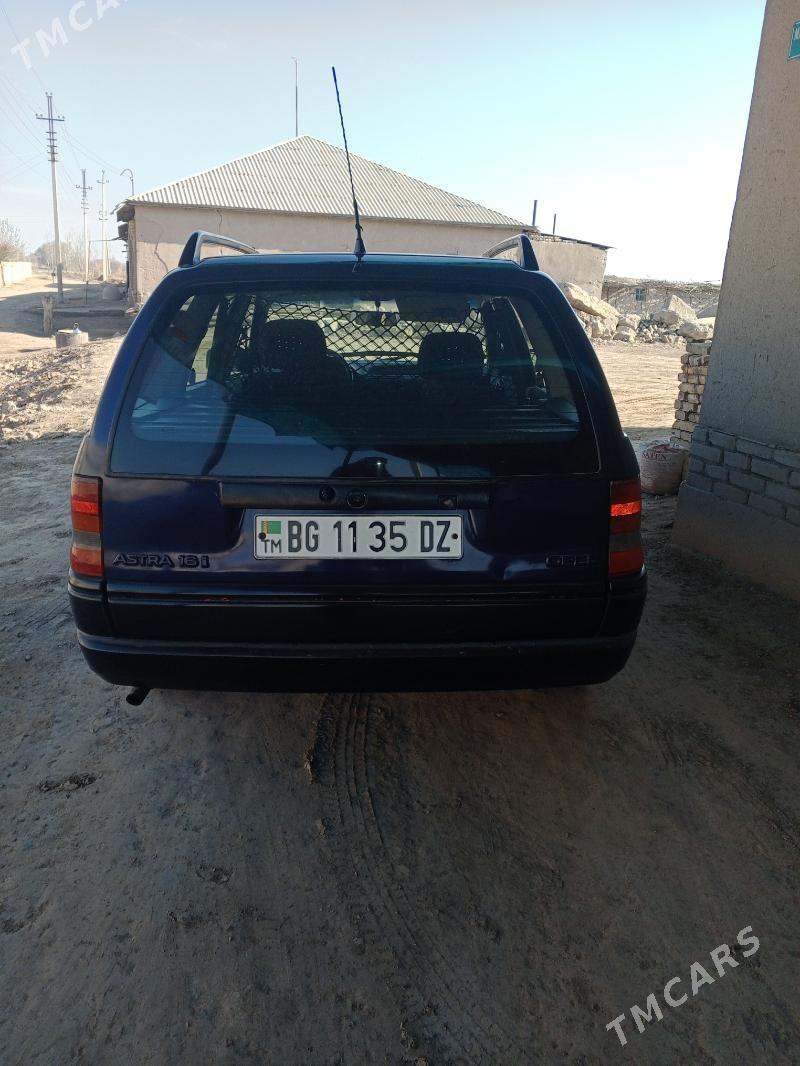 Opel Astra 1993 - 47 000 TMT - Шабатский этрап - img 5
