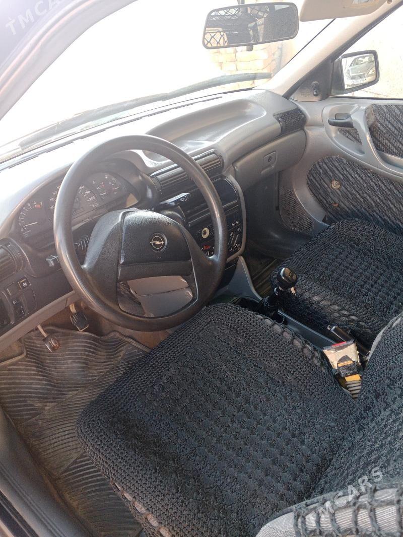 Opel Astra 1993 - 47 000 TMT - Шабатский этрап - img 6
