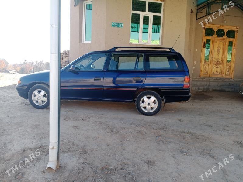 Opel Astra 1993 - 47 000 TMT - Шабатский этрап - img 3