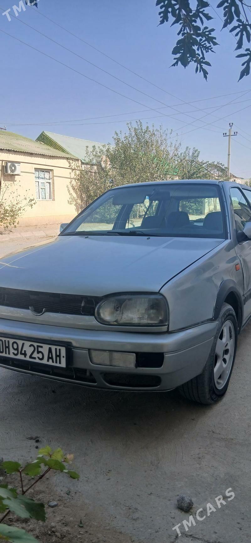 Volkswagen Golf 1993 - 21 000 TMT - Чоганлы - img 1