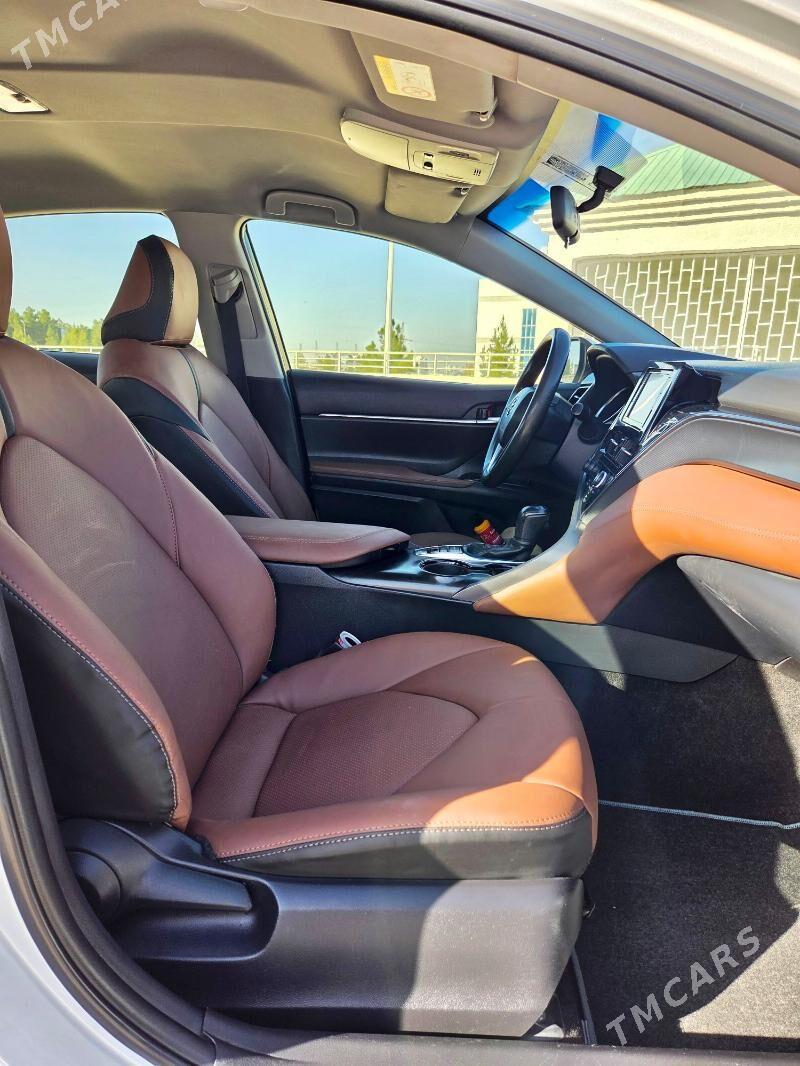 Toyota Camry 2021 - 260 000 TMT - Aşgabat - img 8