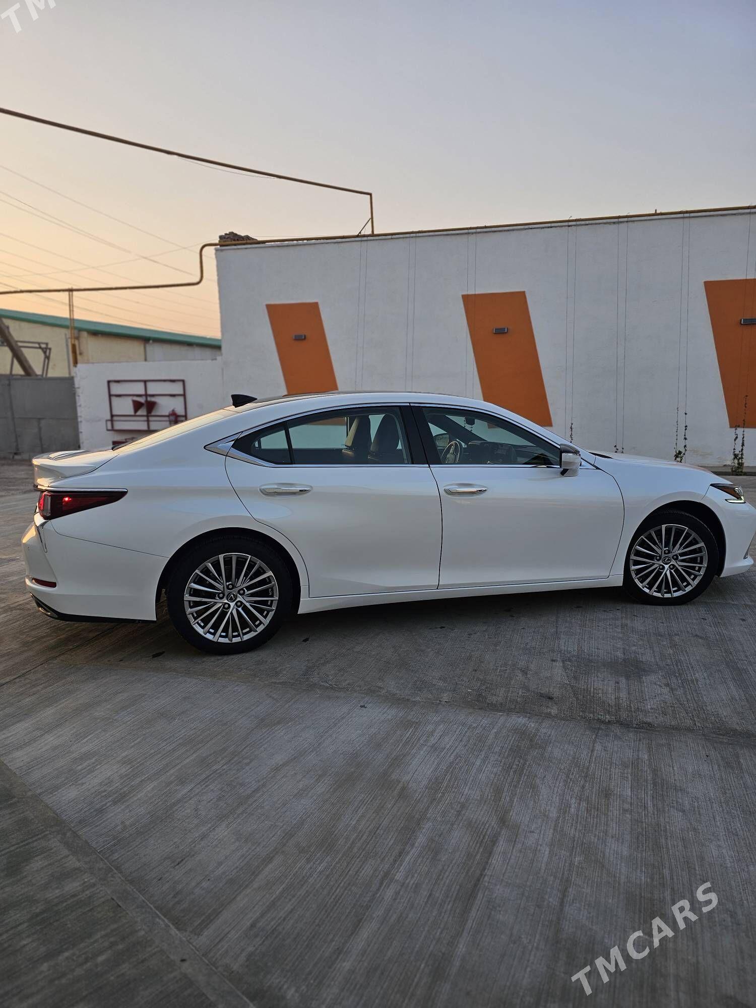 Lexus ES 350 2022 - 490 000 TMT - Mary - img 6