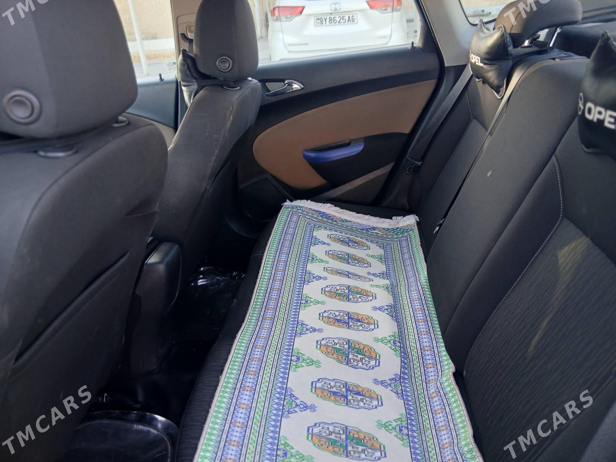 Opel Astra 2013 - 130 000 TMT - Aşgabat - img 7