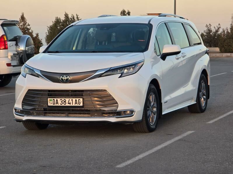 Toyota Sienna 2021 - 465 000 TMT - Ашхабад - img 9
