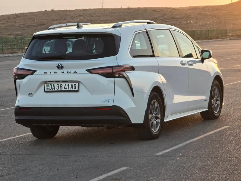 Toyota Sienna 2021 - 465 000 TMT - Ашхабад - img 8