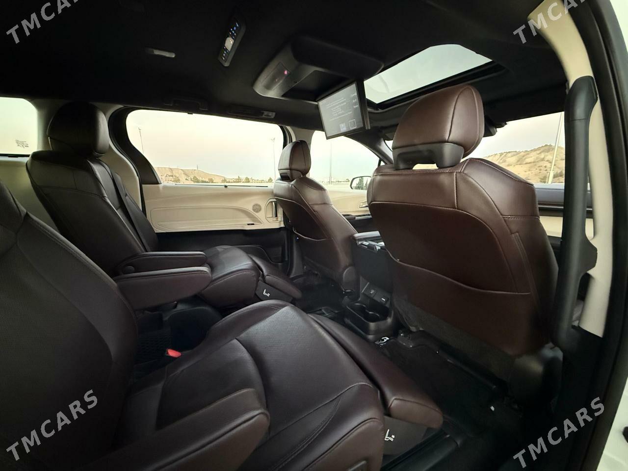 Toyota Sienna 2023 - 745 000 TMT - Aşgabat - img 8