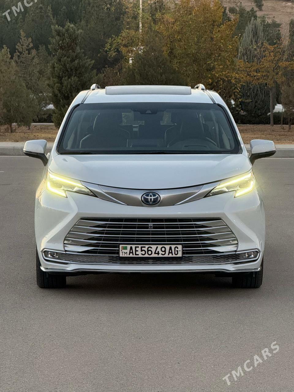 Toyota Sienna 2023 - 745 000 TMT - Aşgabat - img 2