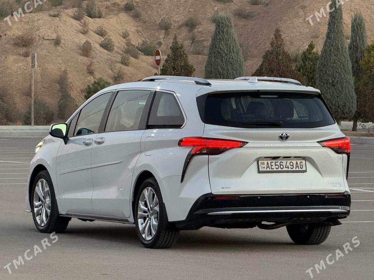 Toyota Sienna 2023 - 745 000 TMT - Aşgabat - img 5