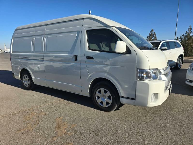Toyota Hiace 2023 - 567 000 TMT - Aşgabat - img 9