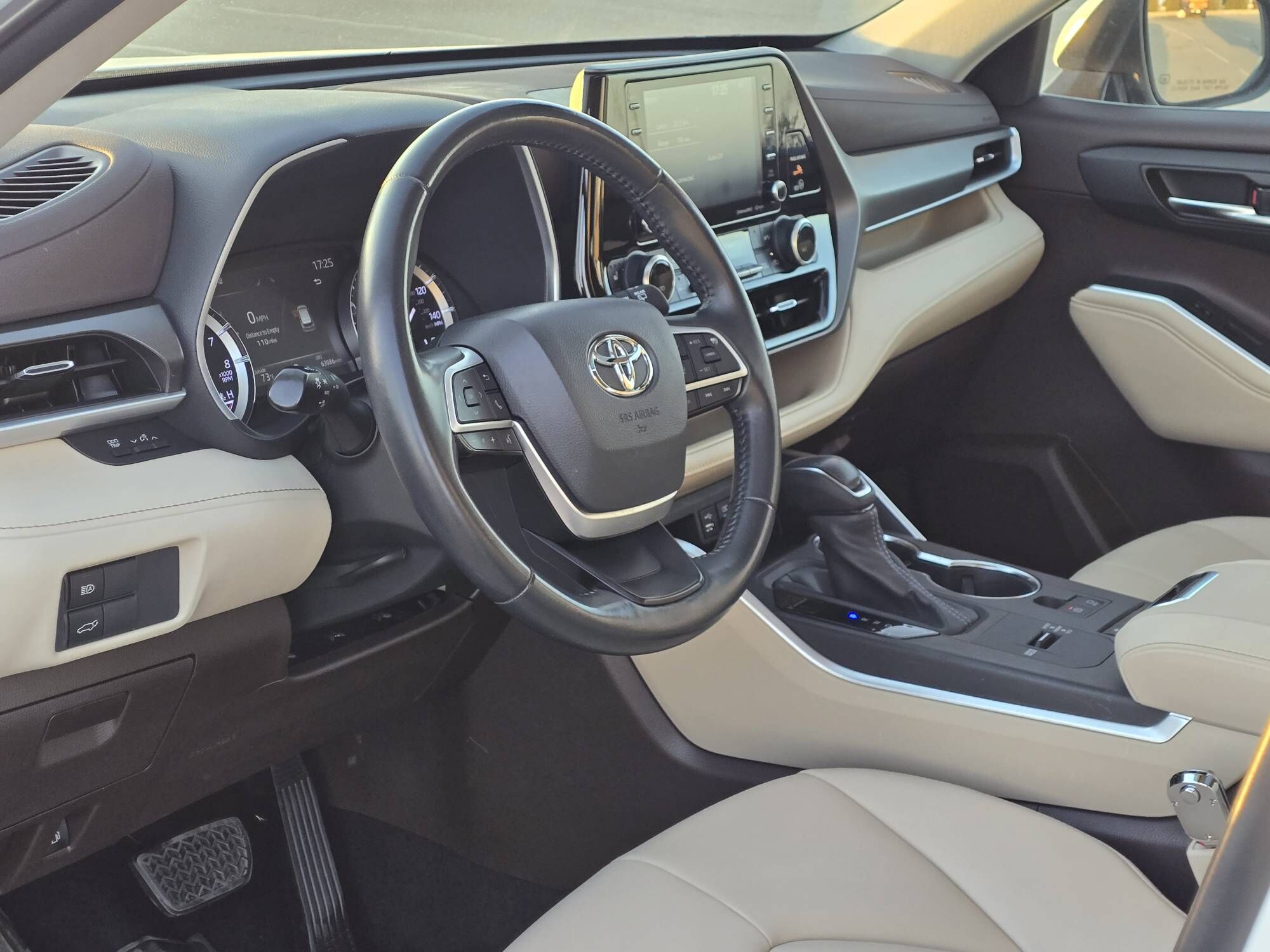 Toyota Highlander 2022 - 675 000 TMT - Aşgabat - img 7