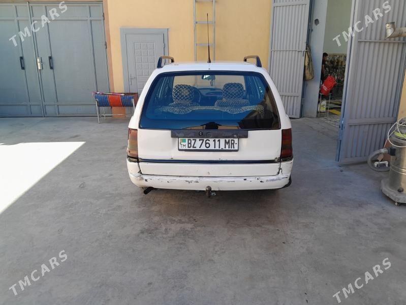 Opel Astra 1992 - 30 000 TMT - Мары - img 3