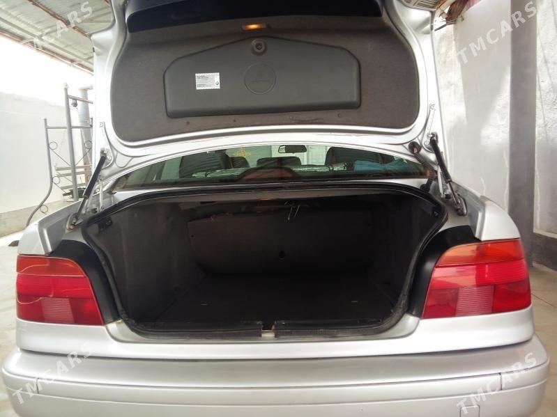 BMW 528 1996 - 85 000 TMT - Берекет - img 8