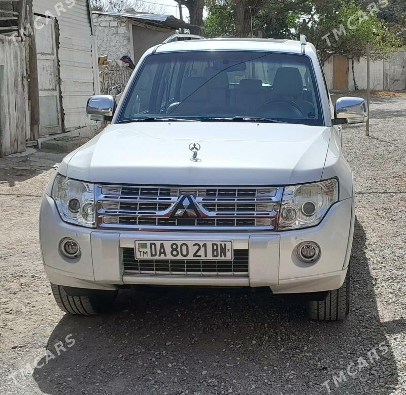Mitsubishi Pajero 2010 - 245 000 TMT - Туркменбаши - img 3