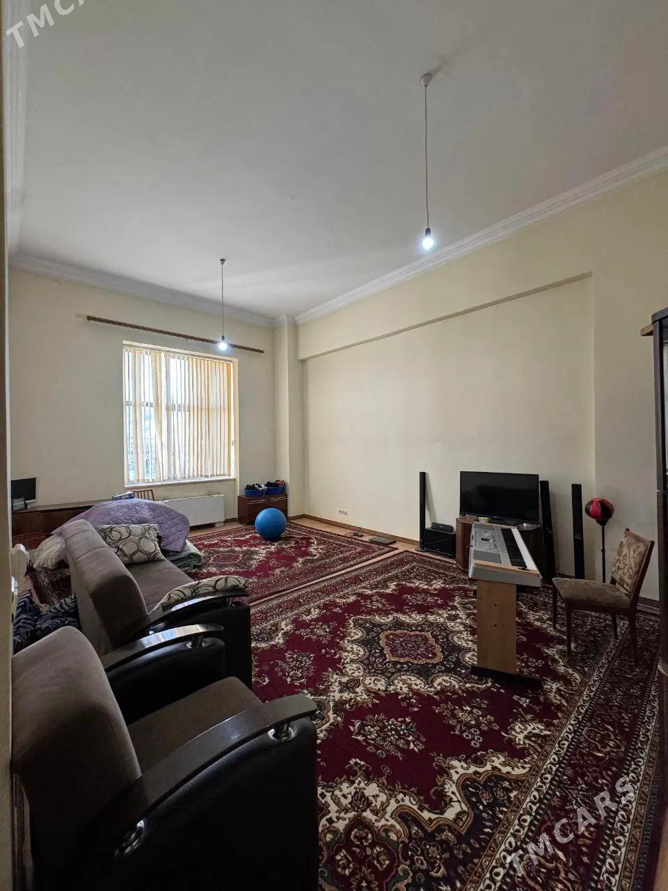 ПОДВОЙСКАЯ 2 ком 125м2 92 - Podwoýski köç. (Bitarap Türkmenistan şaýoly) - img 4