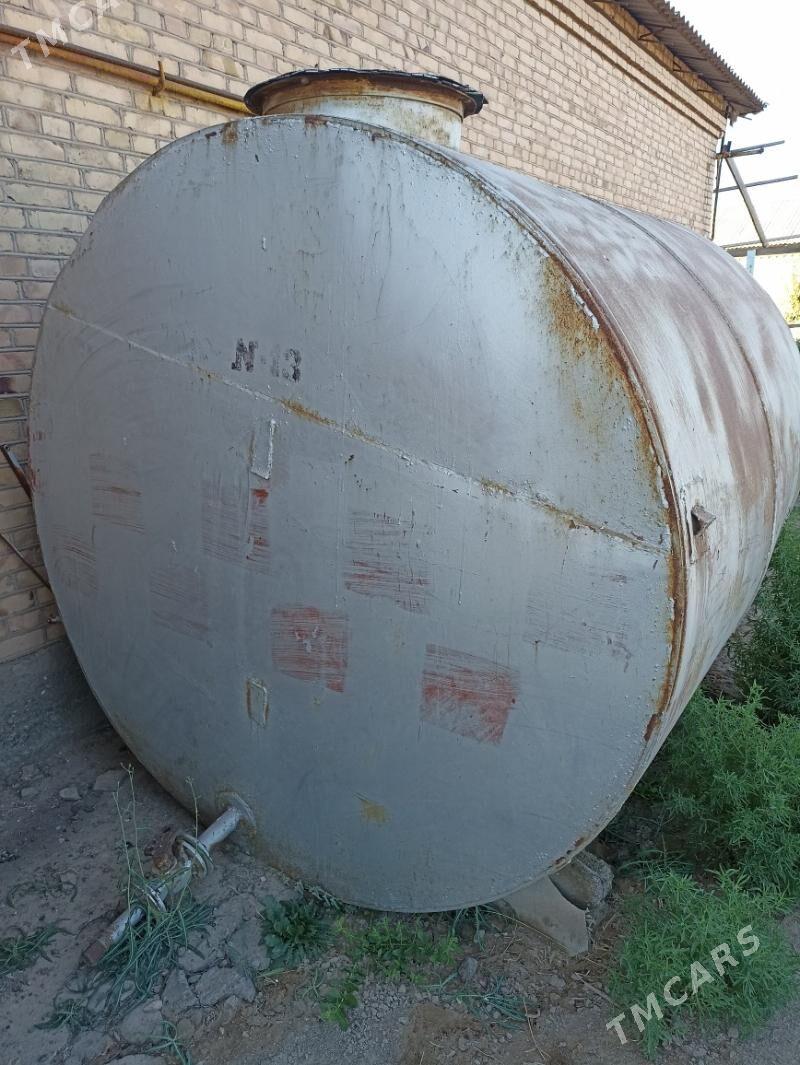 Yomkost 9,5 tonnalyk - Dänew - img 3