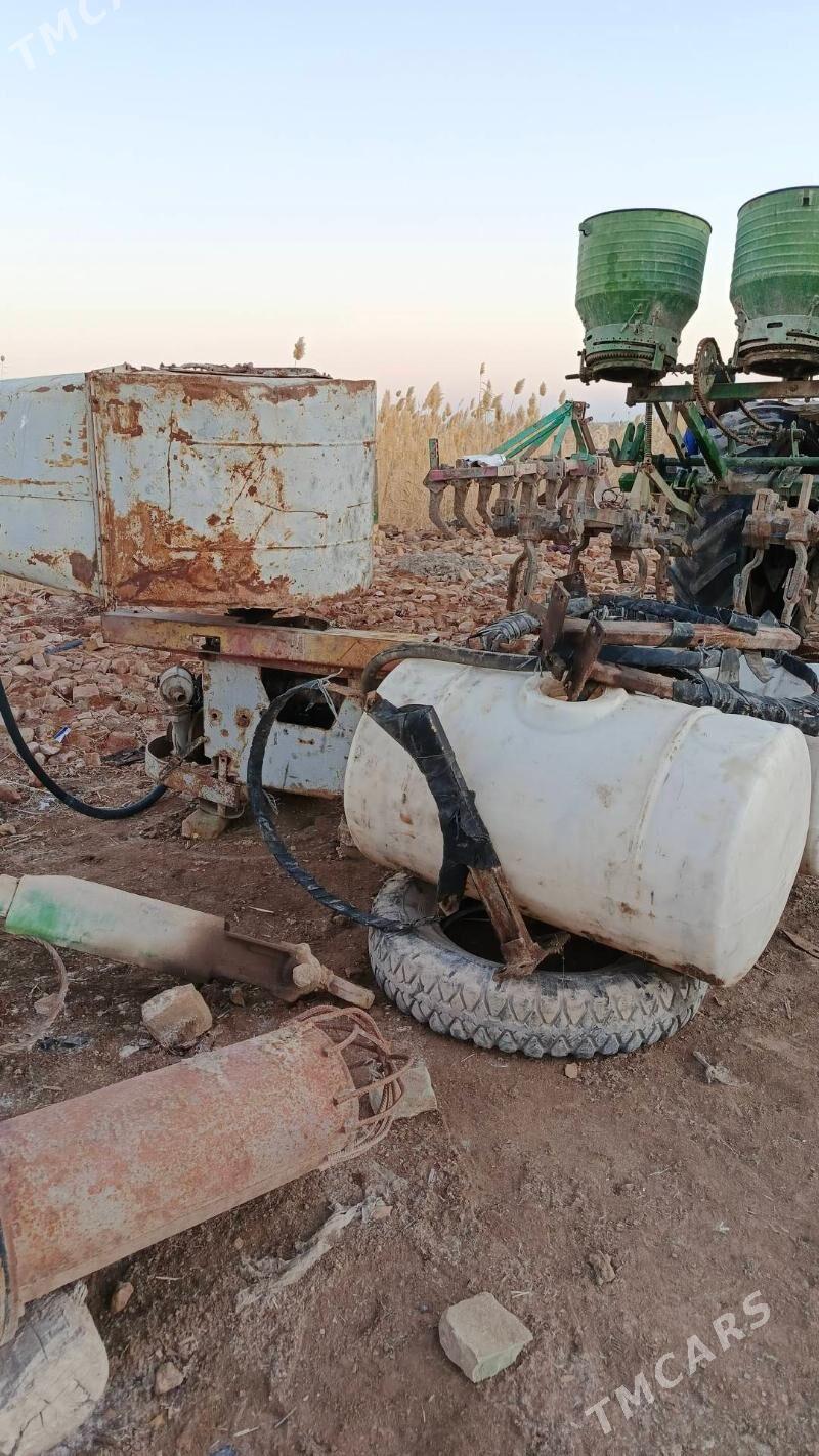 MTZ T-28 1993 - 35 000 TMT - Türkmenbaşy etr. - img 6
