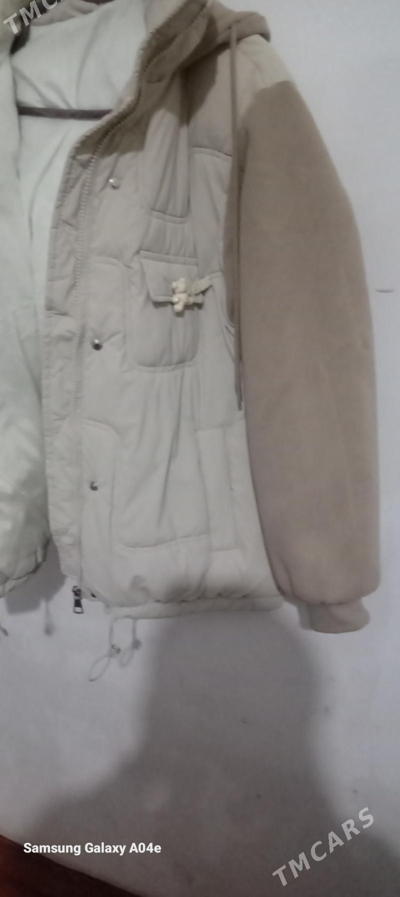 kurtka ÿas gyzlarñky - Акдепе - img 2