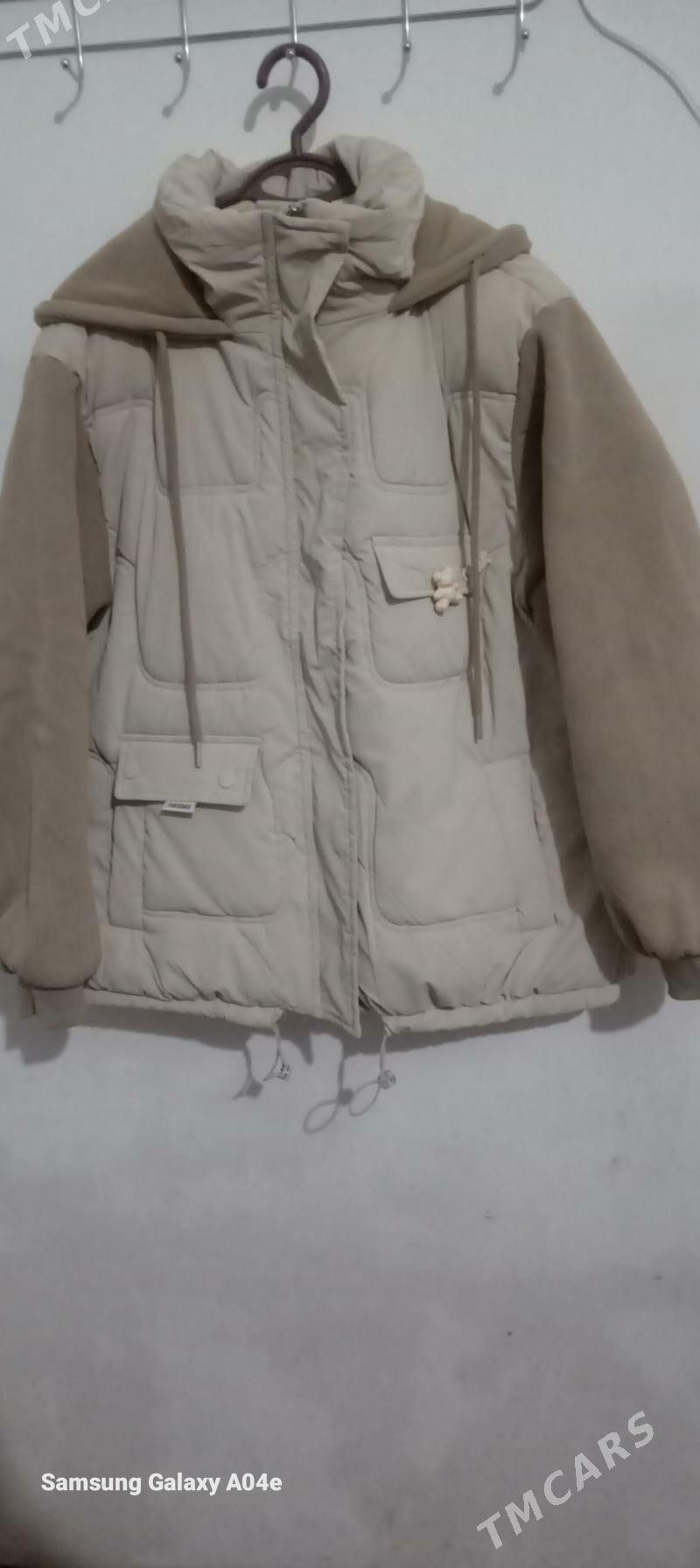 kurtka ÿas gyzlarñky - Акдепе - img 1