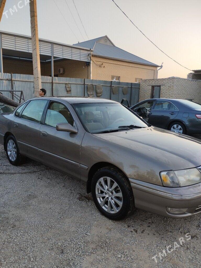 Toyota Avalon 1999 - 130 000 TMT - Мары - img 3