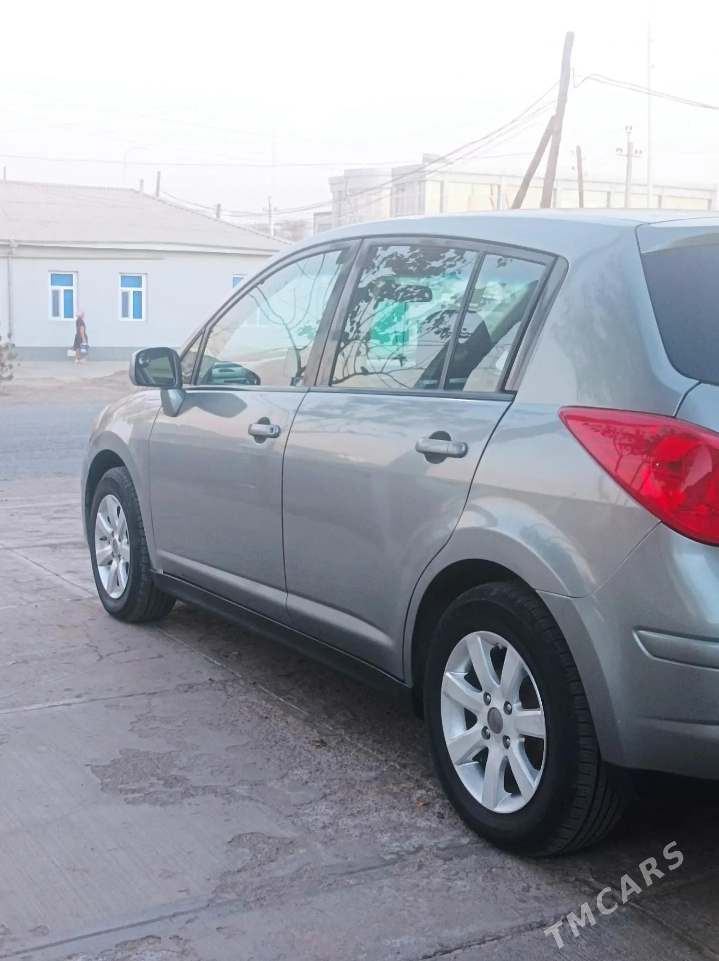 Toyota Corolla 2010 - 120 000 TMT - Ёлётен - img 7