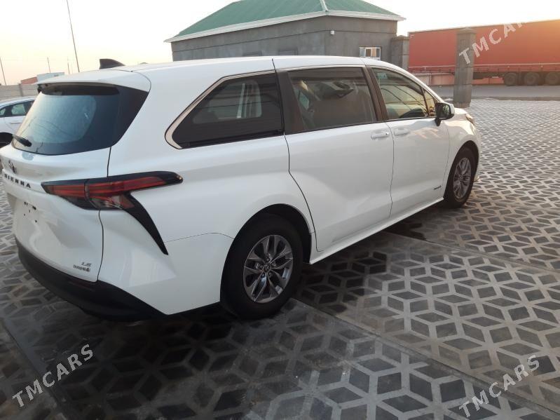Toyota Sienna 2022 - 460 000 TMT - Мары - img 4