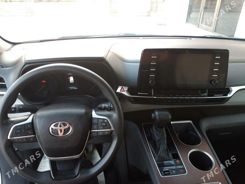 Toyota Sienna 2022 - 460 000 TMT - Мары - img 6