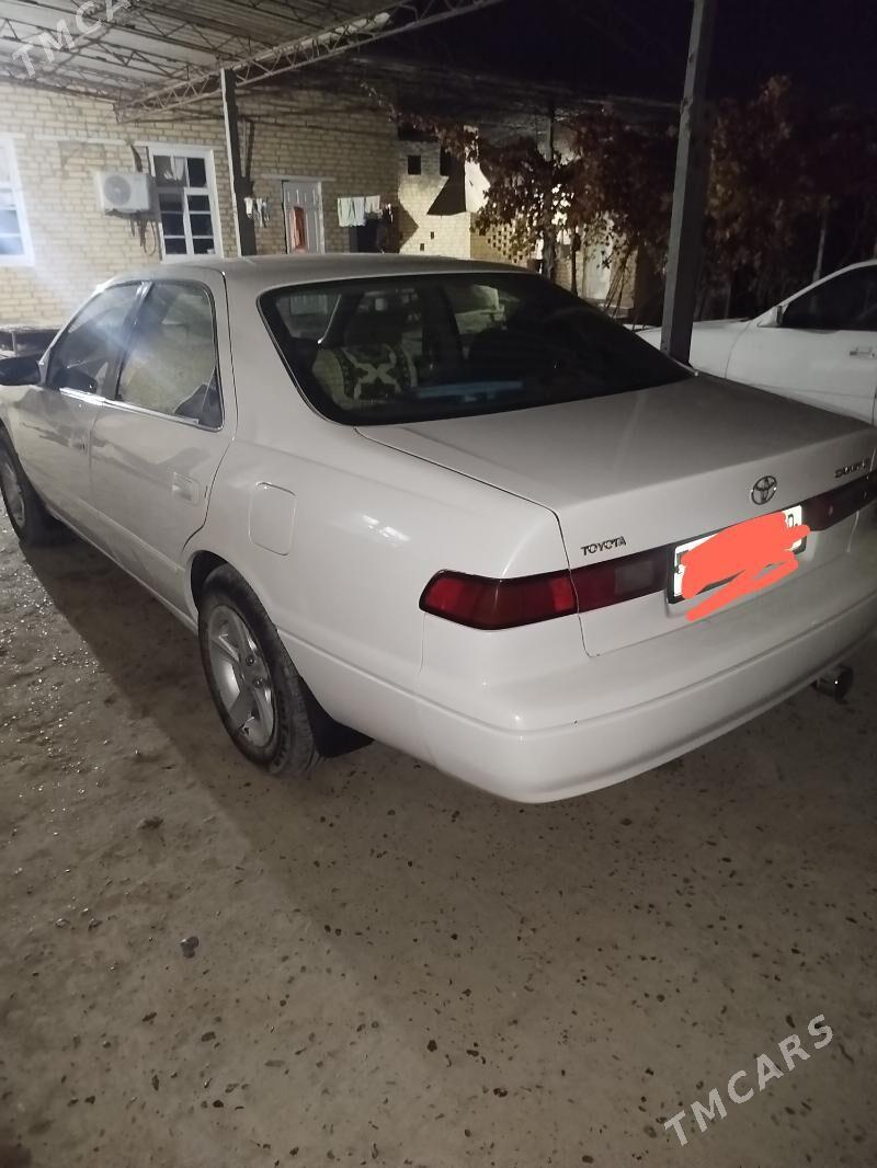 Toyota Camry 1999 - 135 000 TMT - Гарабекевюл - img 2