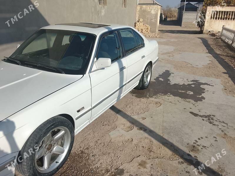 BMW 525 1992 - 40 000 TMT - Мургап - img 7
