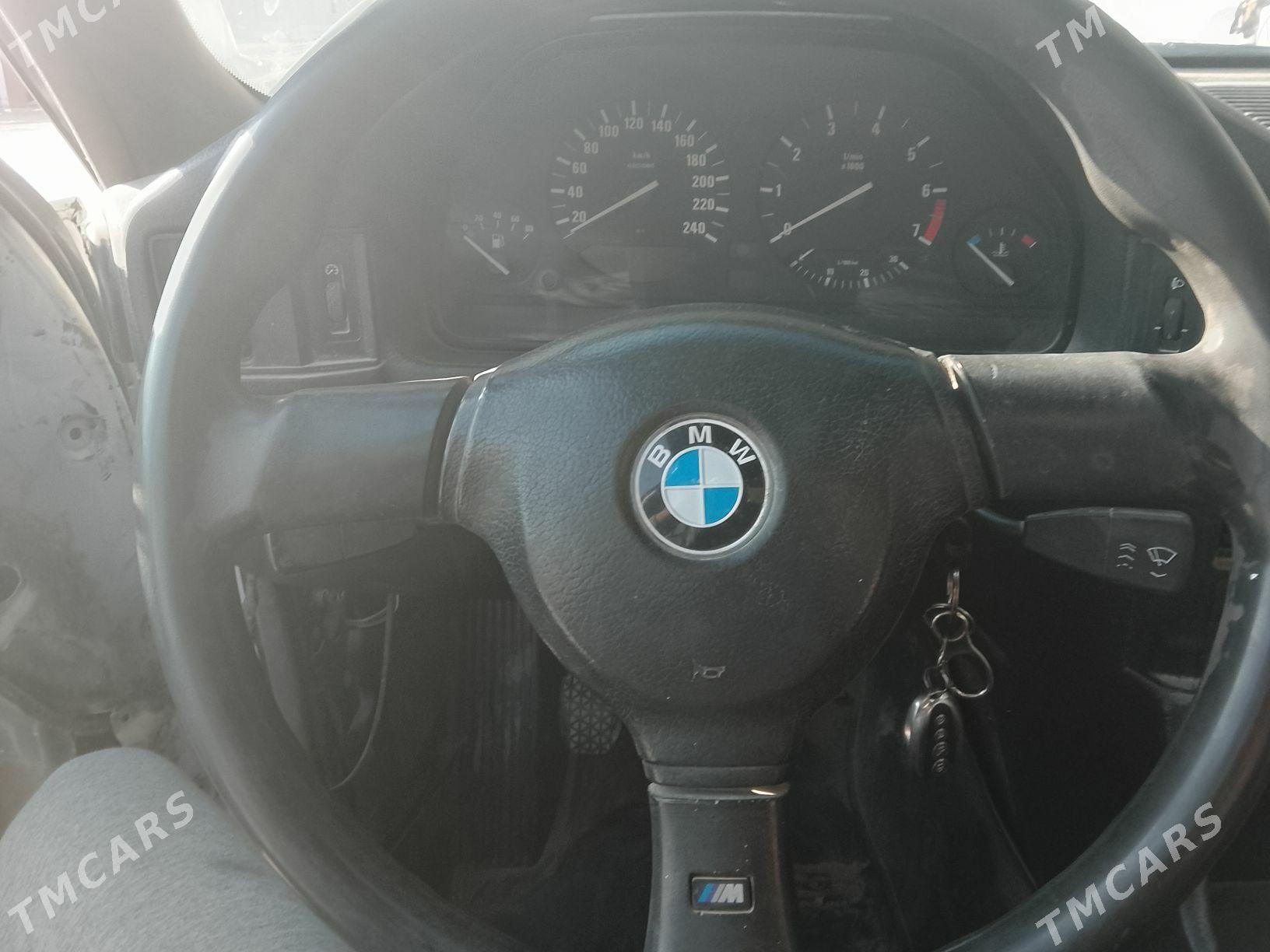 BMW 525 1992 - 40 000 TMT - Мургап - img 1