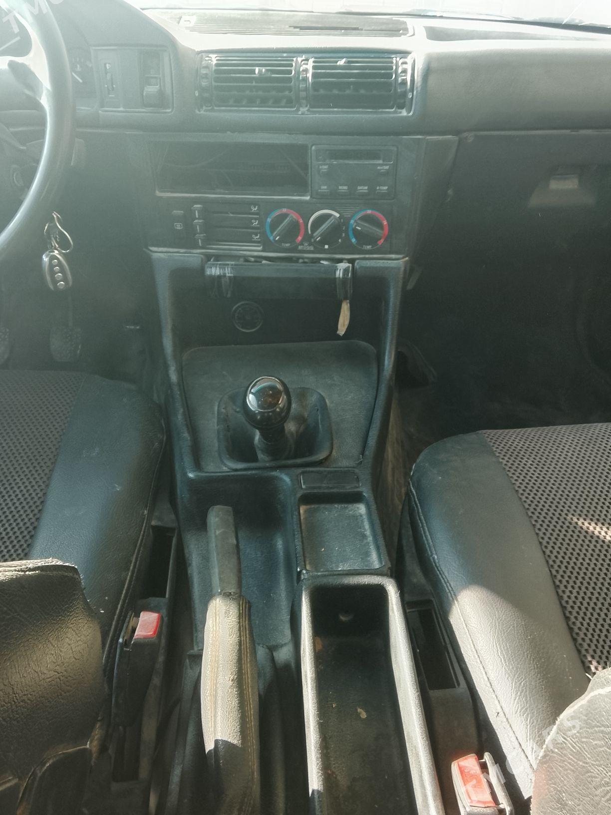 BMW 525 1992 - 40 000 TMT - Мургап - img 3