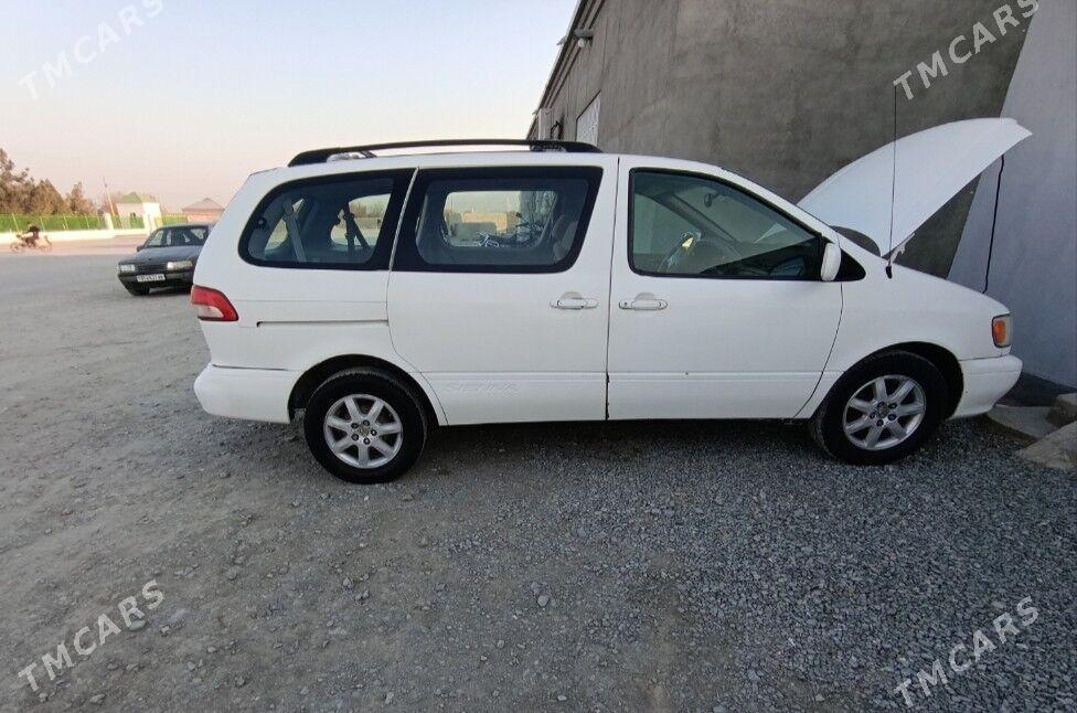 Toyota Sienna 2001 - 180 000 TMT - Бахарден - img 2