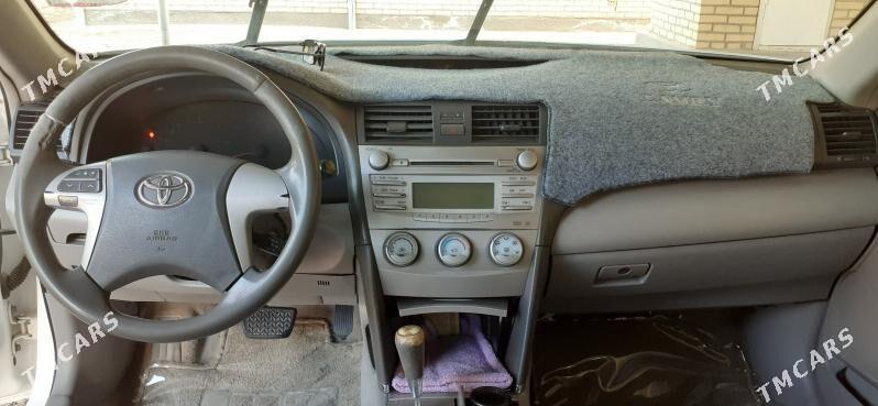 Toyota Camry 2011 - 190 000 TMT - Wekilbazar - img 7