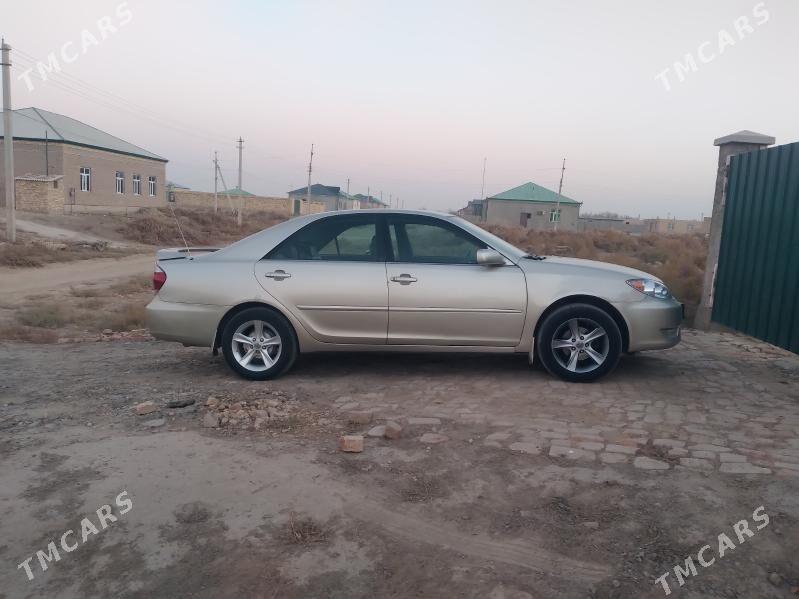 Toyota Camry 2004 - 158 000 TMT - Гороглы (Тагта) - img 4
