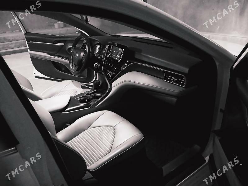 Toyota Camry 2021 - 300 000 TMT - Мургап - img 7