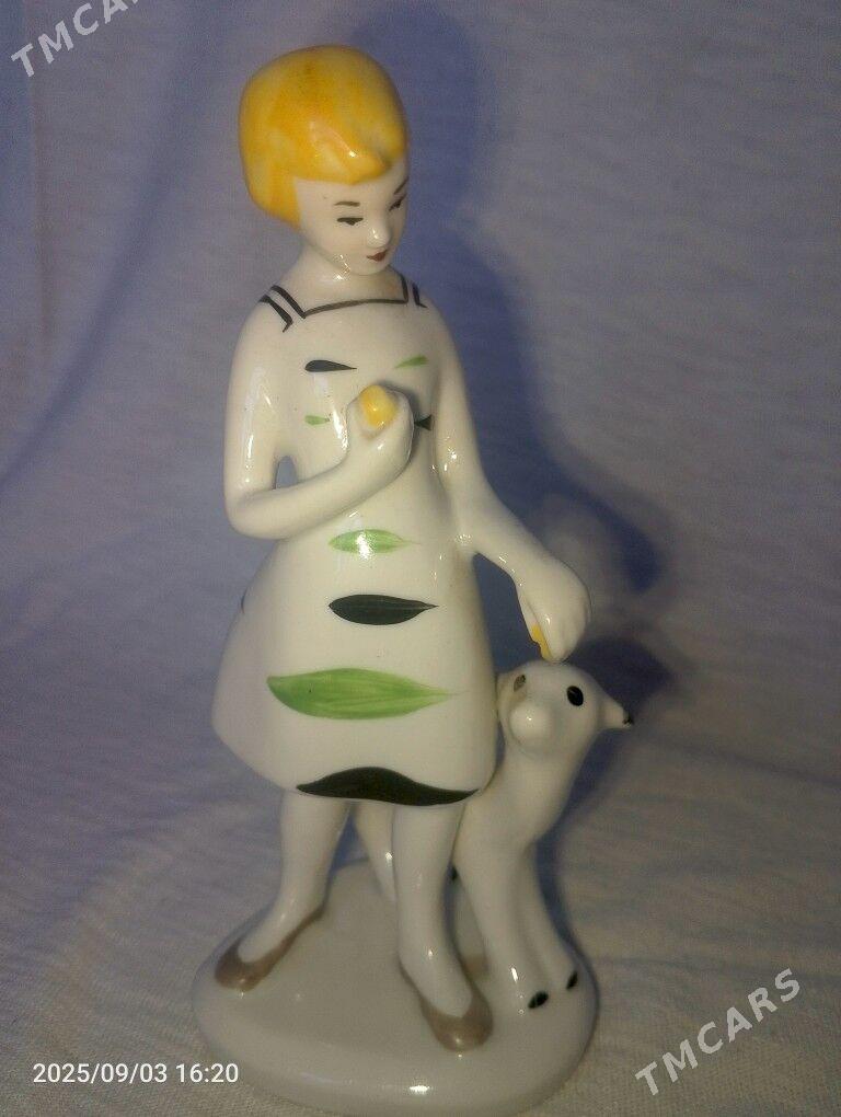 Suwinir/ Статуэтки. - Мары - img 10