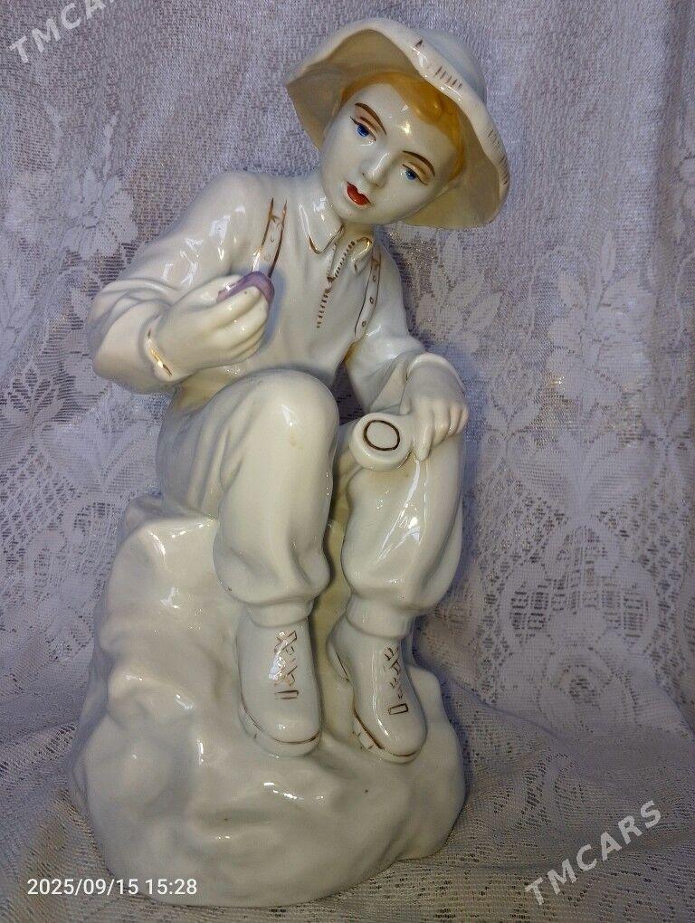 Suwinir/ Статуэтки. - Мары - img 2