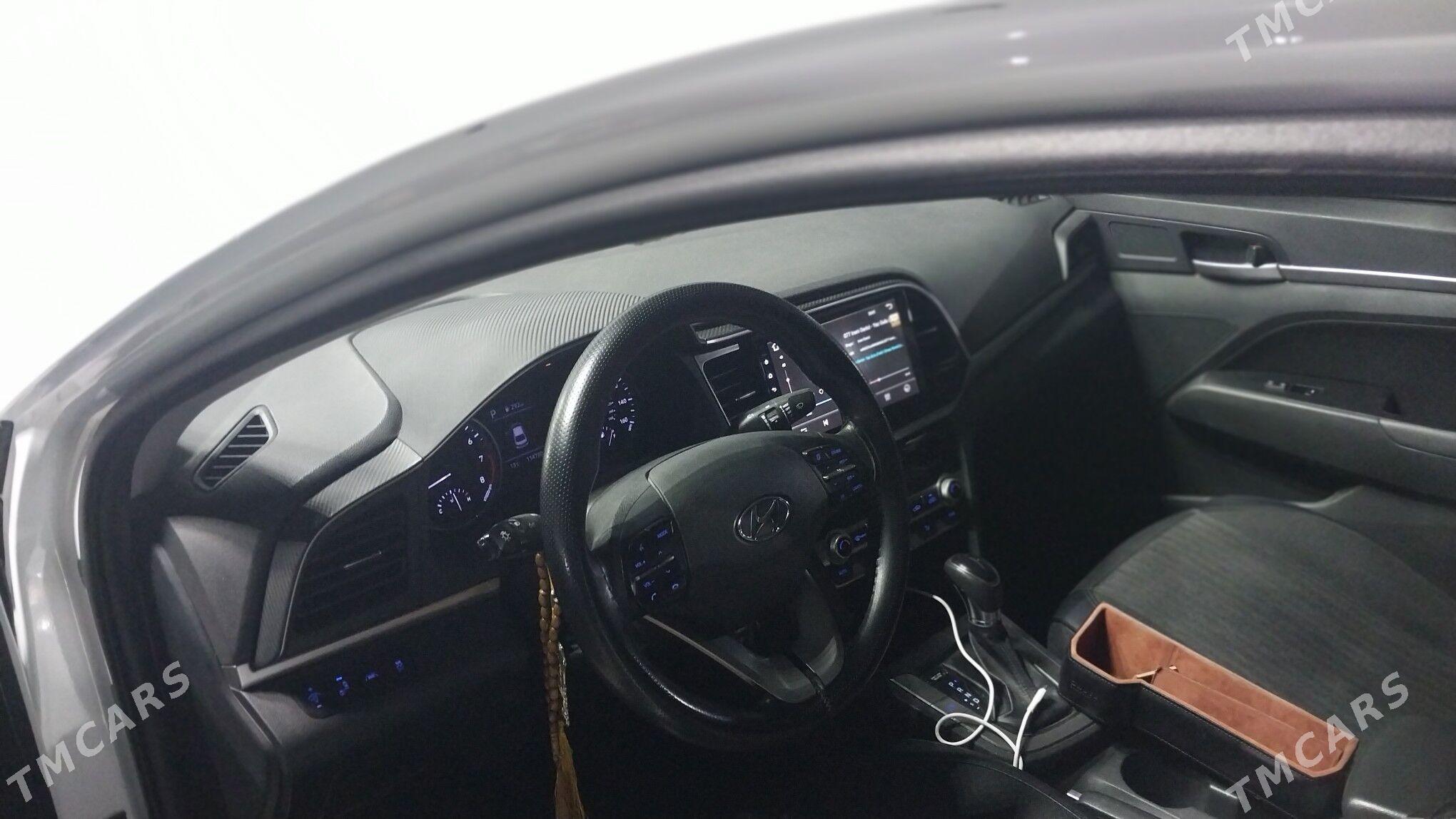 Hyundai Elantra 2019 - 205 000 TMT - Ашхабад - img 3