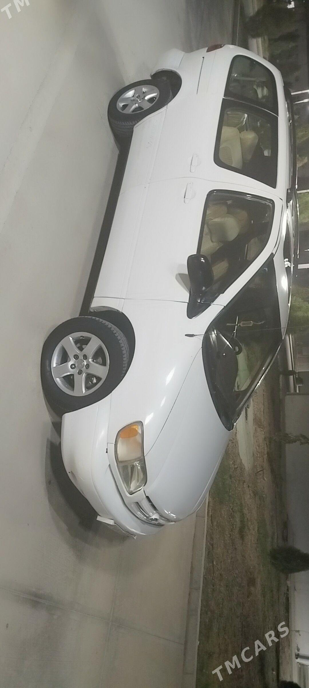 Toyota Sienna 1999 - 138 000 TMT - Байрамали - img 4