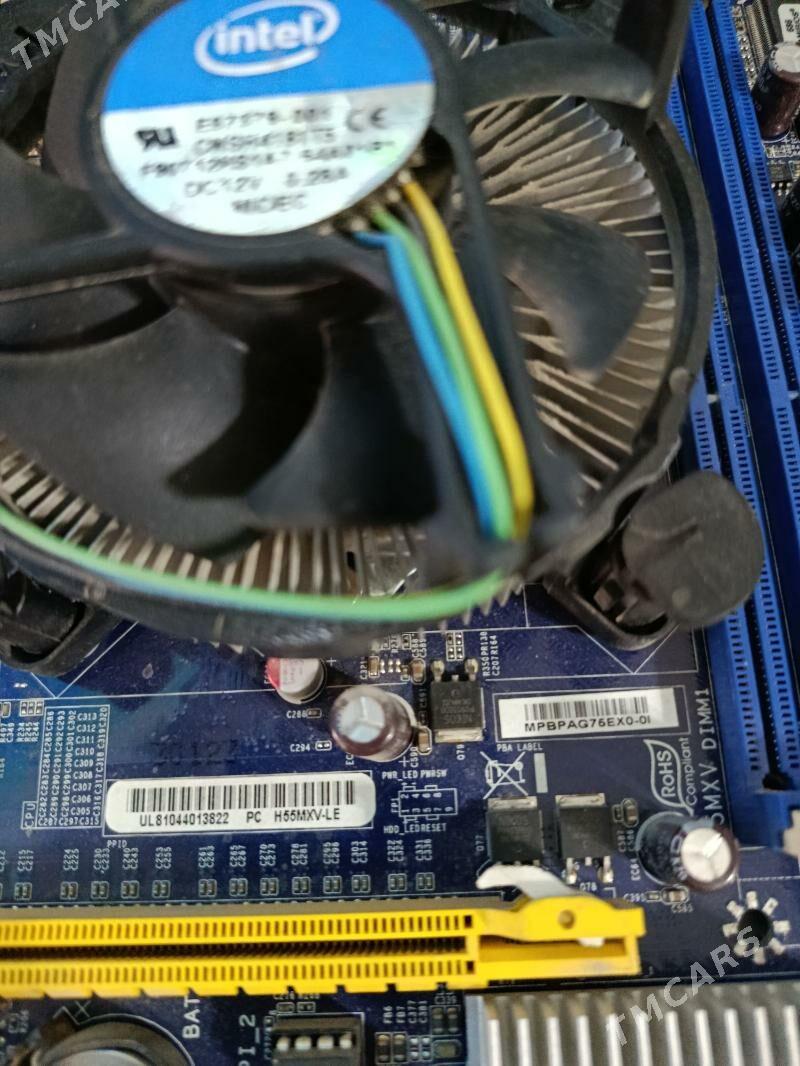 Materinka+i3 530+cpu kuler - Parahat 3 - img 2