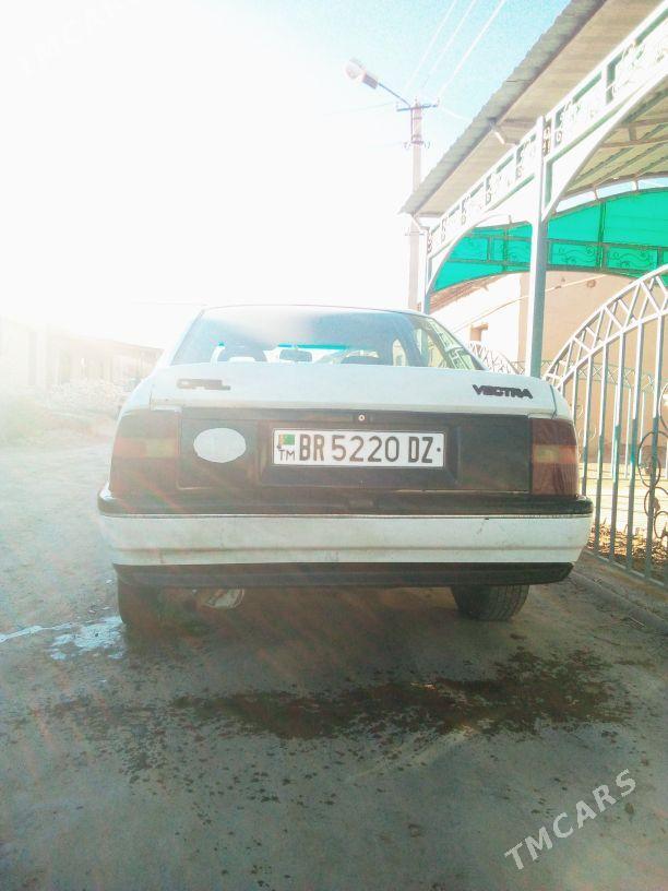 Opel Vectra 1992 - 22 000 TMT - Губадаг - img 2