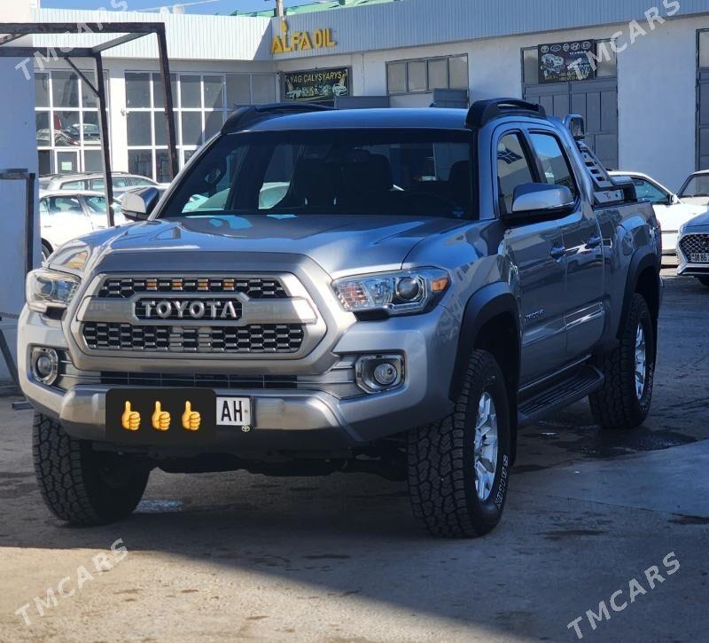 Toyota Tacoma 2018 - 445 000 TMT - Aşgabat - img 1