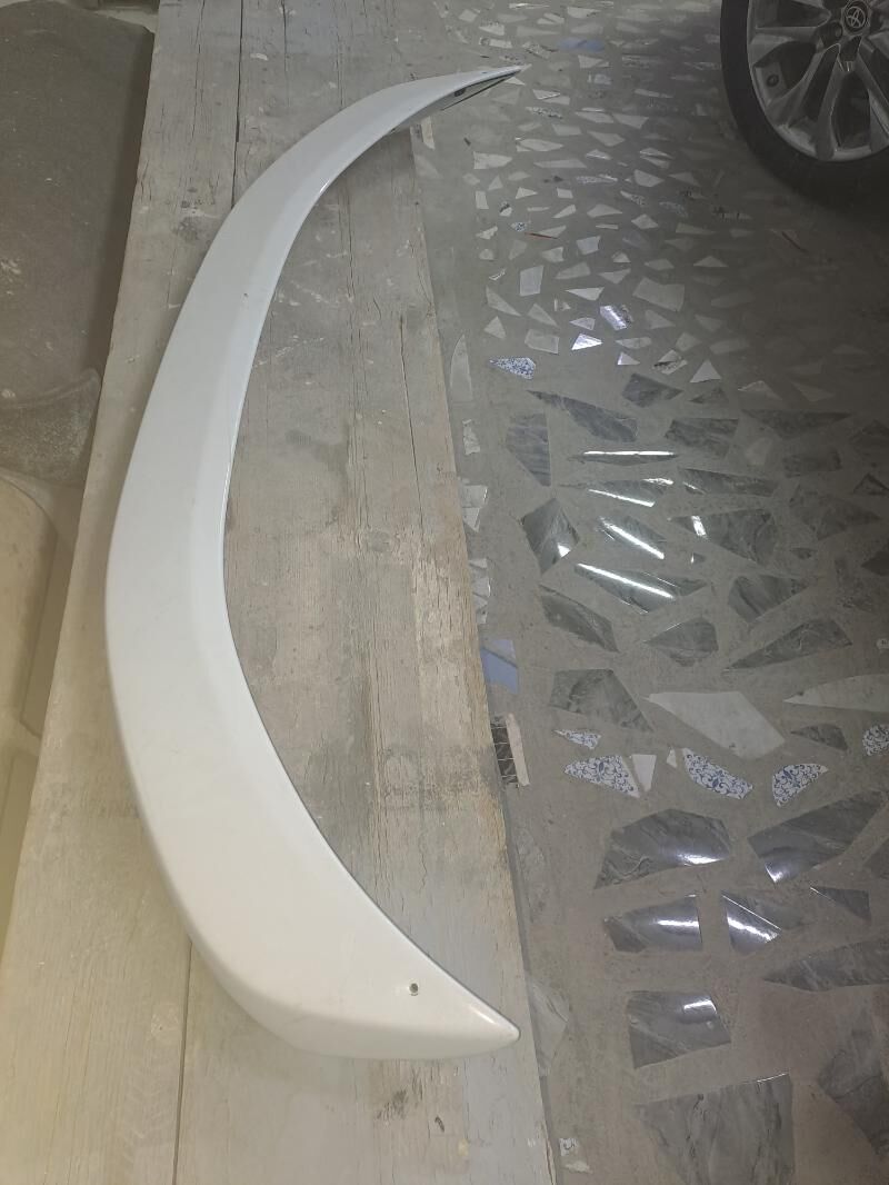 banan spoller Lexus 19 500 TMT - Мары - img 1