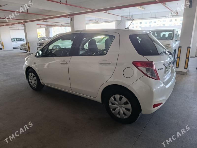 Toyota Yaris 2012 - 125 000 TMT - Aşgabat - img 4