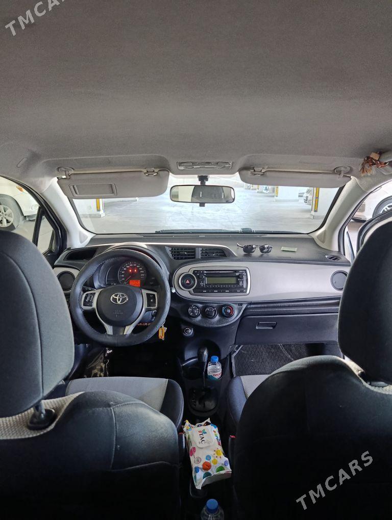 Toyota Yaris 2012 - 125 000 TMT - Aşgabat - img 5