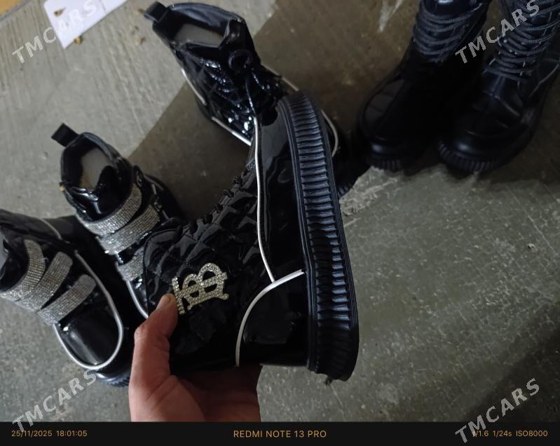 sapoşga adik - Mary - img 2