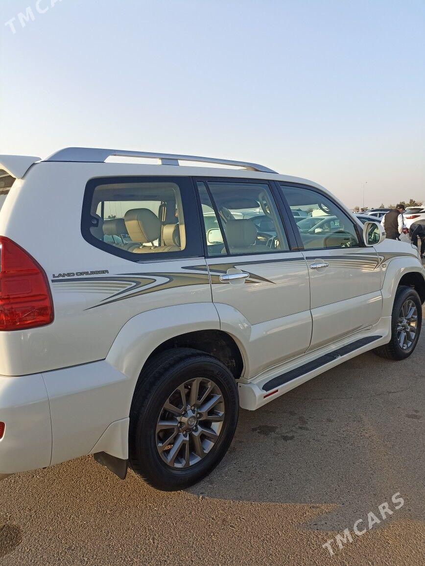 Toyota Land Cruiser Prado 2005 - 520 000 TMT - Türkmenabat - img 4