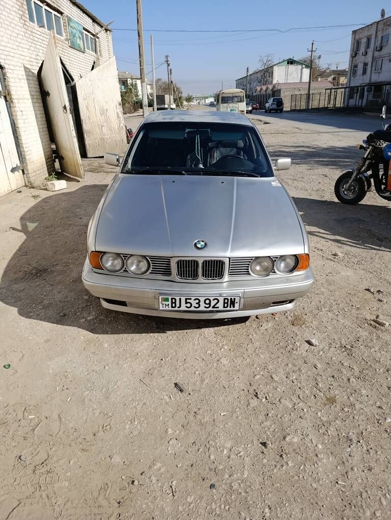 BMW 525 1990 - 55 000 TMT - Хазар - img 2
