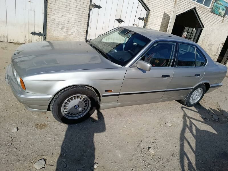 BMW 525 1990 - 55 000 TMT - Хазар - img 5