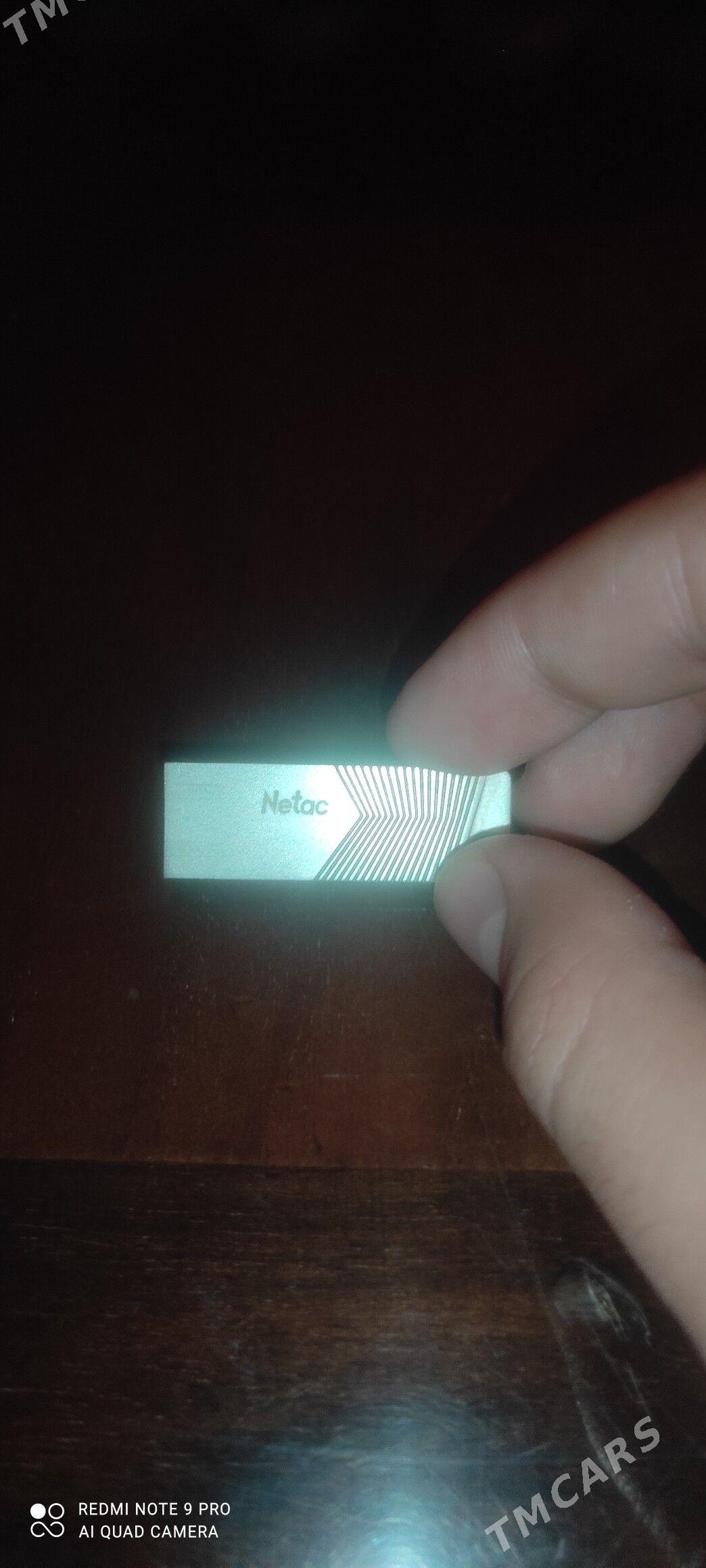 fleşka 64gb - 2 мкр - img 3